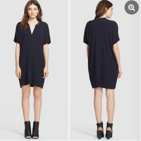 Vince Dresses & Skirts - Vince Navy V Neck Short Sleeve Satin Back Tunic Dress Sz L